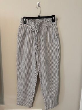 a new day White and navy Pinstripe Elastic-Waist Chinos